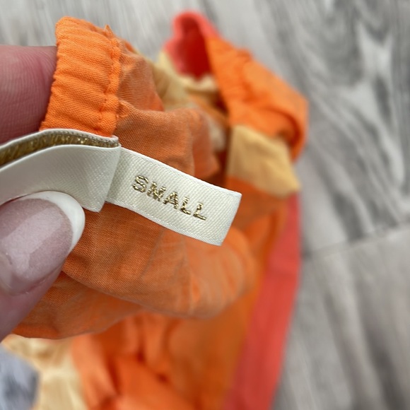 🎉HP🎉 x2 LOVEWAVE from REVOLVE Tie front crop with flowy sleeves - Picture 4 of 4